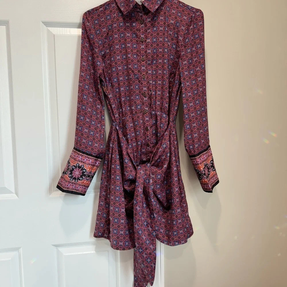 NWOT Free People "Silky Rillo" Shirtdress in Blackberry Tapestry Print - Size XS - Picture 4 of 9